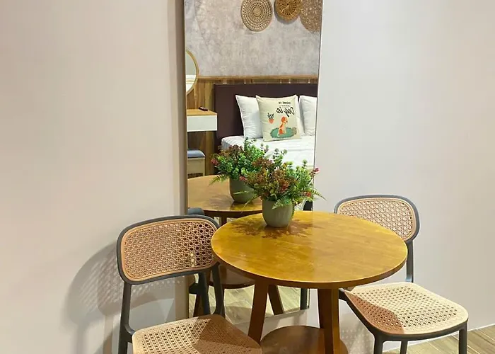 Ở trọ Bee *